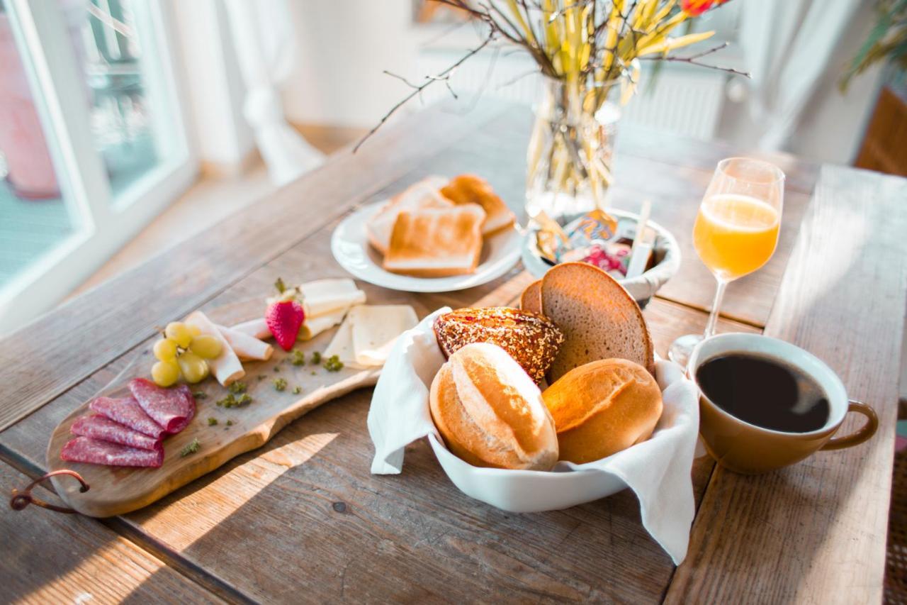 Bed & Breakfast Unter Den Linden Hungen 外观 照片