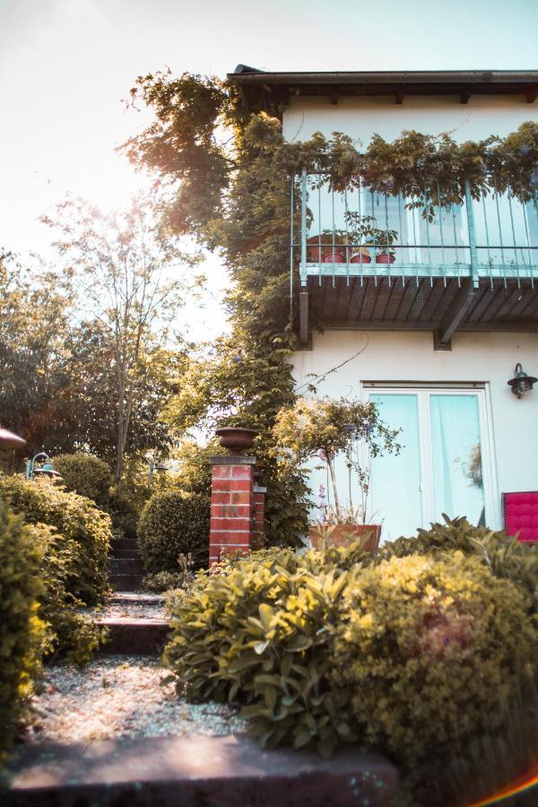 Bed & Breakfast Unter Den Linden Hungen 外观 照片